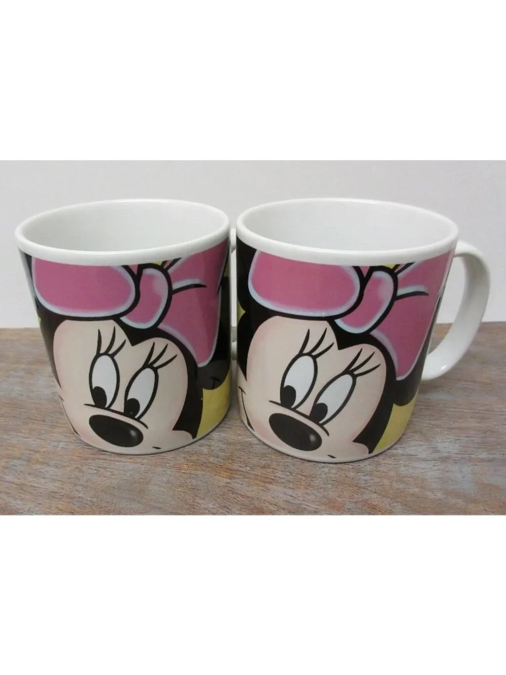Two Disney Minnie Mouse With Pink Bow Coffee Mugs Cups By Applause